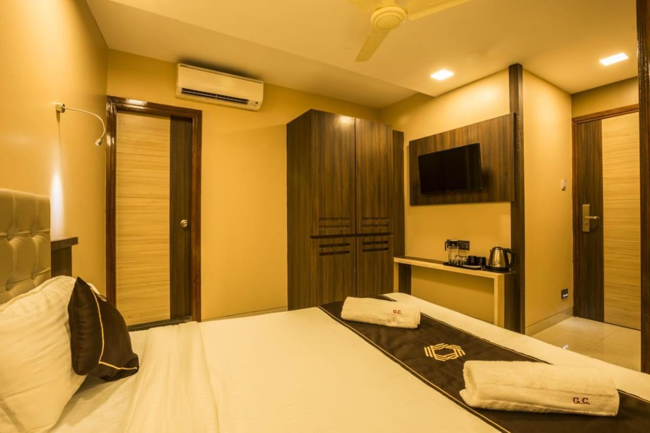 Hotel Golden Crown Mumbai Eksteriør bilde