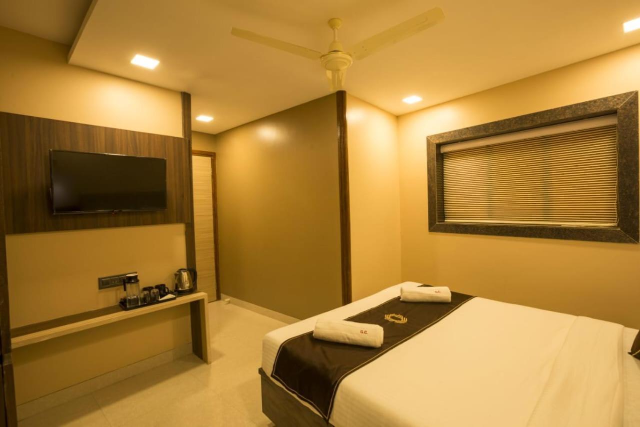 Hotel Golden Crown Mumbai Eksteriør bilde