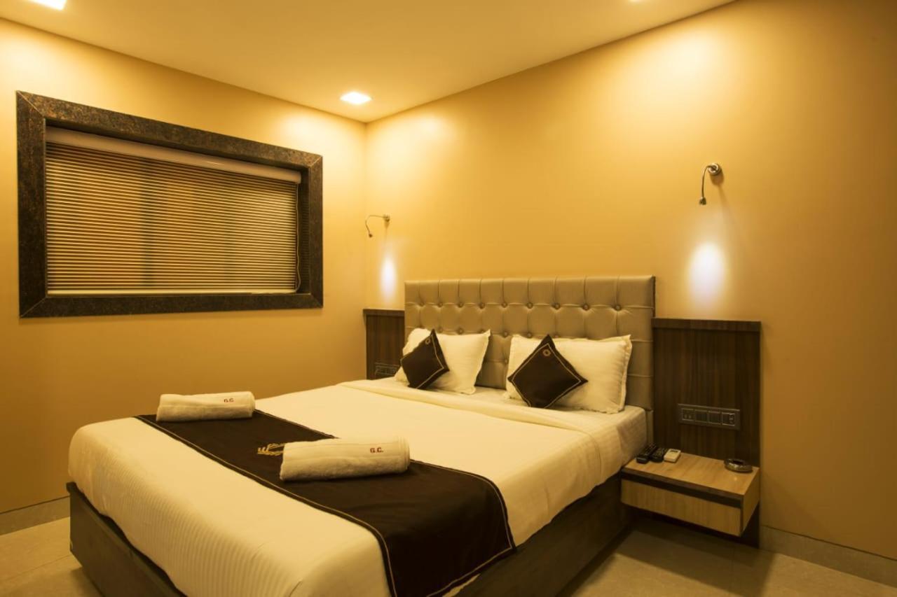 Hotel Golden Crown Mumbai Eksteriør bilde