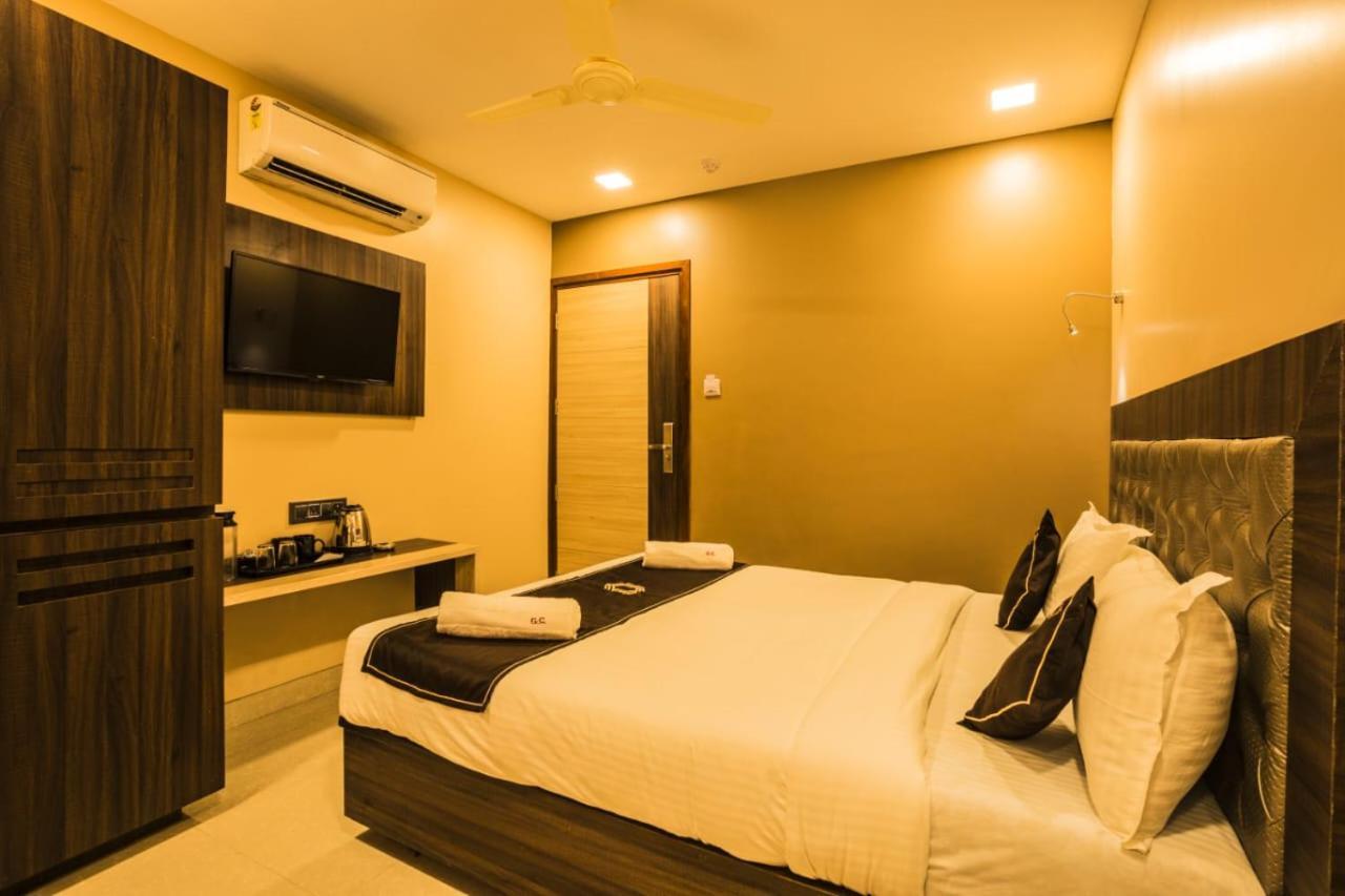 Hotel Golden Crown Mumbai Eksteriør bilde